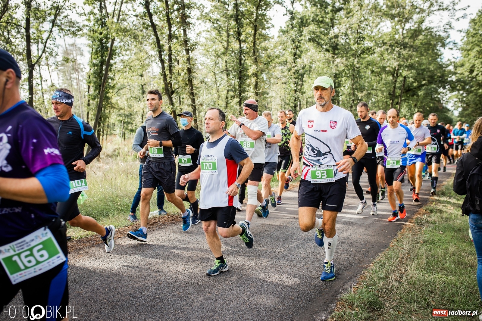 Zdjęcie w galerii na portalu naszraciborz.pl: V Kuźniański Półmaraton Leśny 2020 [FOTO] wiadomości z regionu