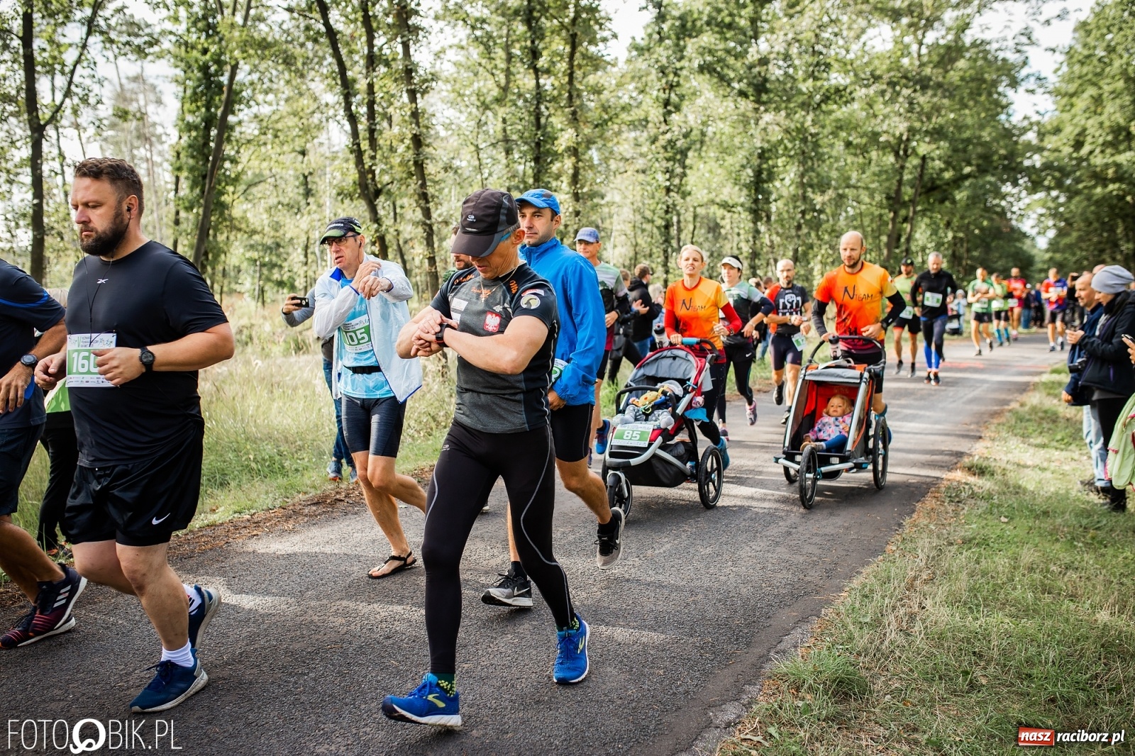 Zdjęcie w galerii na portalu naszraciborz.pl: V Kuźniański Półmaraton Leśny 2020 [FOTO] wiadomości z regionu