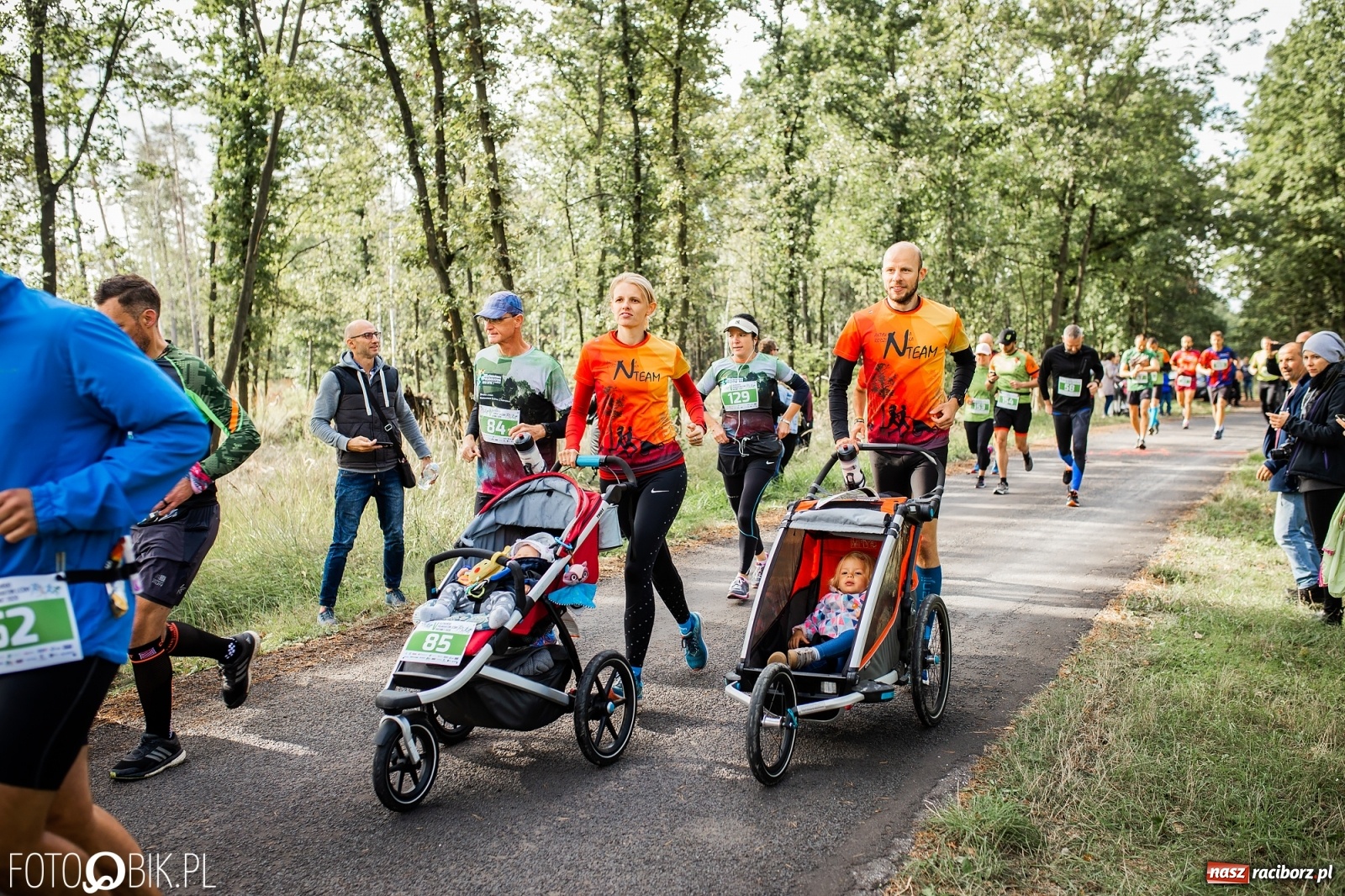 Zdjęcie w galerii na portalu naszraciborz.pl: V Kuźniański Półmaraton Leśny 2020 [FOTO] wiadomości z regionu