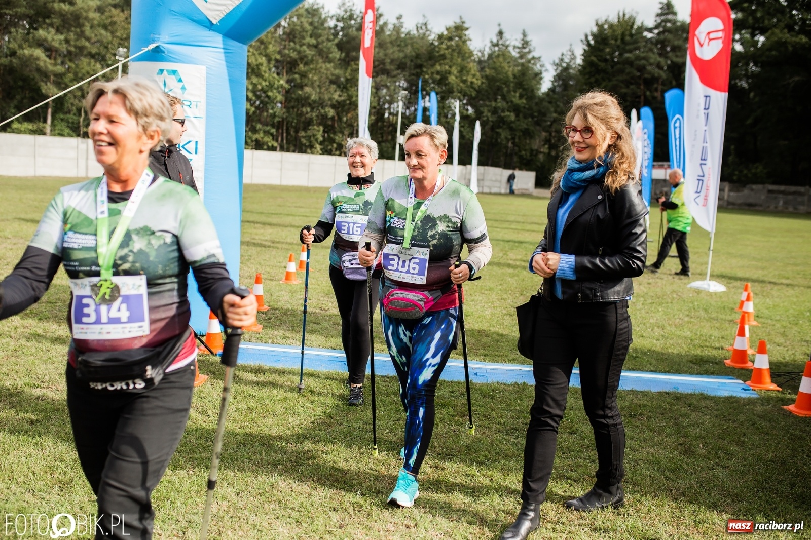 Zdjęcie w galerii na portalu naszraciborz.pl: V Kuźniański Półmaraton Leśny 2020 [FOTO] wiadomości z regionu