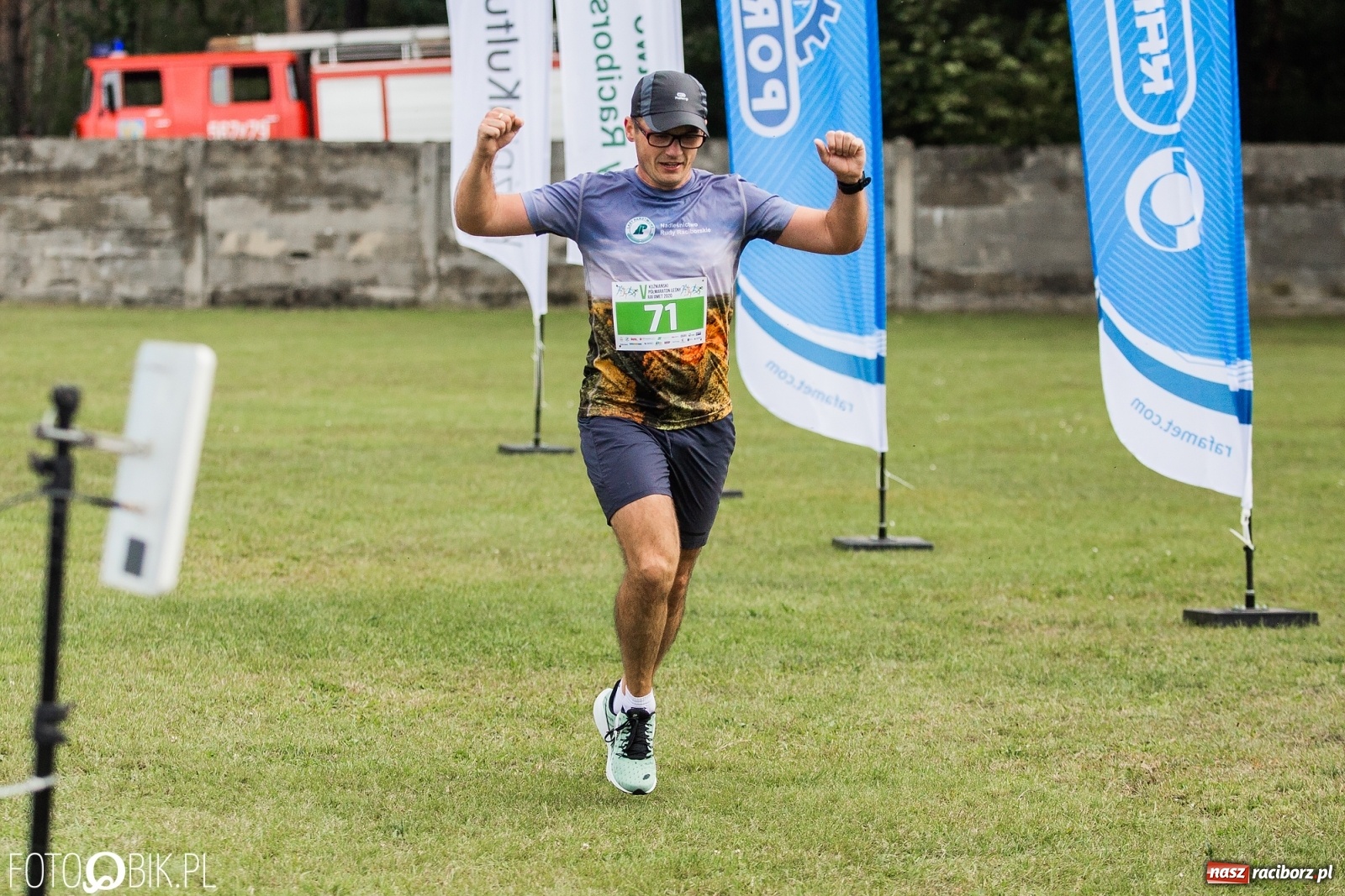 Zdjęcie w galerii na portalu naszraciborz.pl: V Kuźniański Półmaraton Leśny 2020 [FOTO] wiadomości z regionu