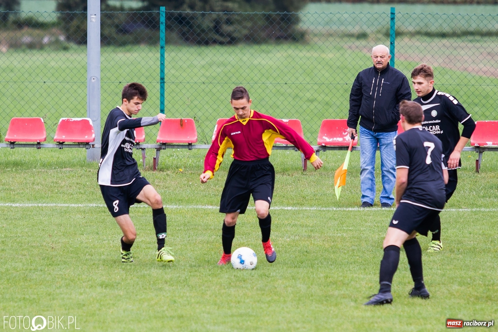 Zdjęcie w galerii na portalu naszraciborz.pl: C klasowe derby gminy dla rezerw Tworkowa [FOTO] wiadomości z regionu
