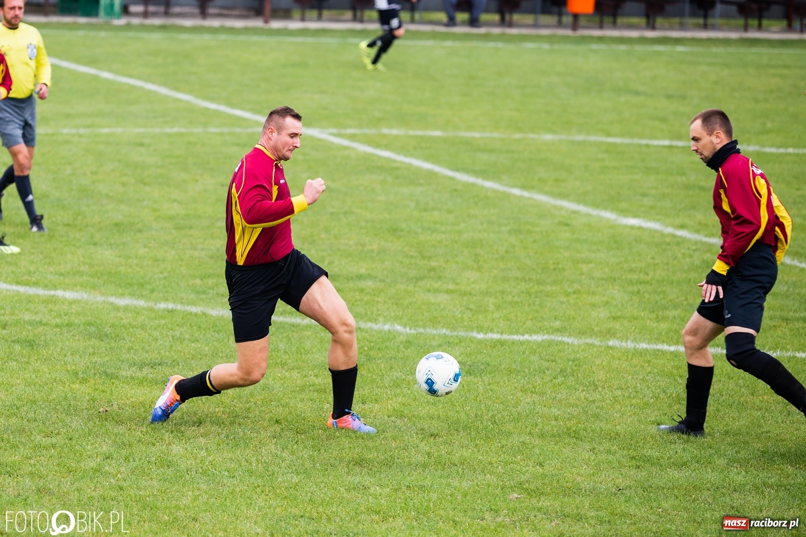 Zdjęcie w galerii na portalu naszraciborz.pl: C klasowe derby gminy dla rezerw Tworkowa [FOTO] wiadomości z regionu