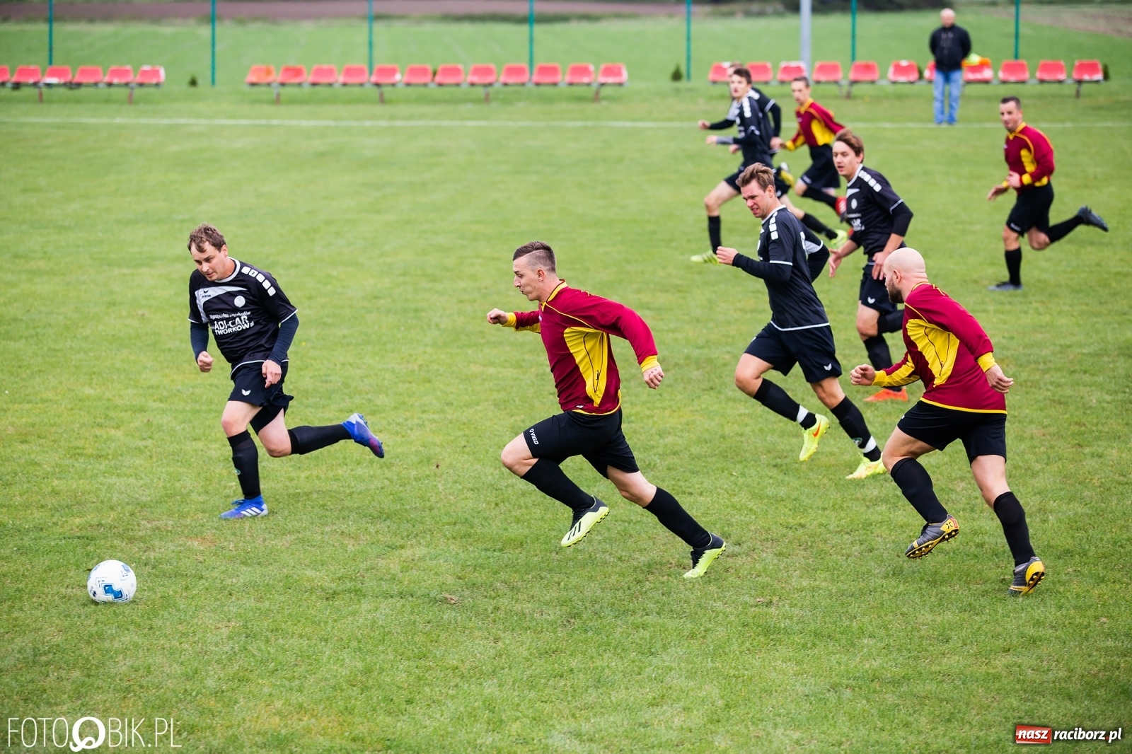 Zdjęcie w galerii na portalu naszraciborz.pl: C klasowe derby gminy dla rezerw Tworkowa [FOTO] wiadomości z regionu