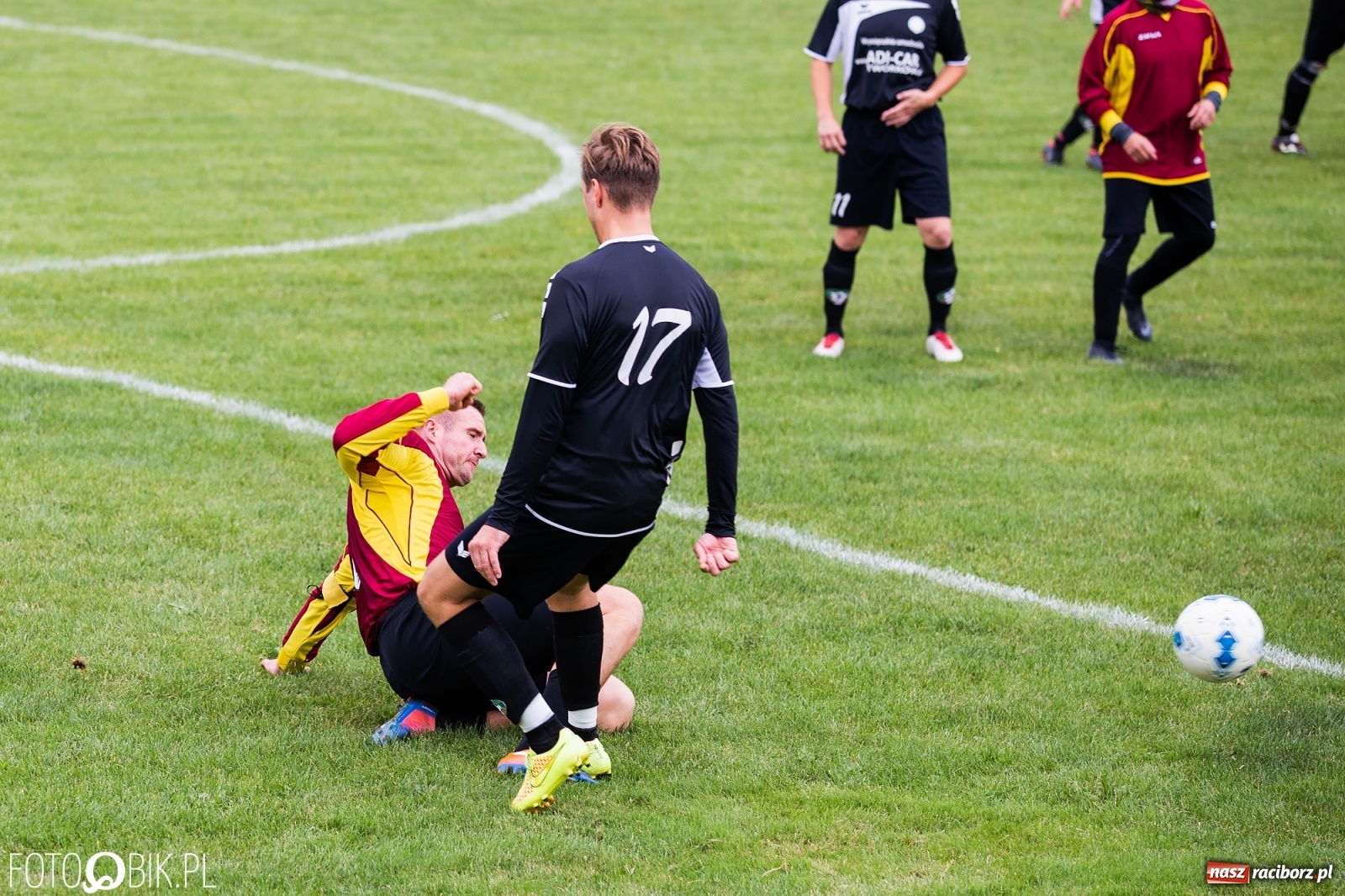 Zdjęcie w galerii na portalu naszraciborz.pl: C klasowe derby gminy dla rezerw Tworkowa [FOTO] wiadomości z regionu