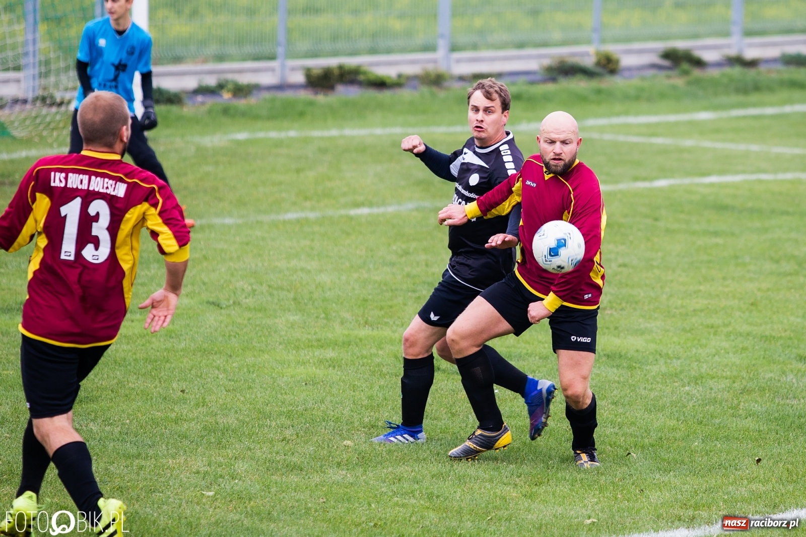 Zdjęcie w galerii na portalu naszraciborz.pl: C klasowe derby gminy dla rezerw Tworkowa [FOTO] wiadomości z regionu