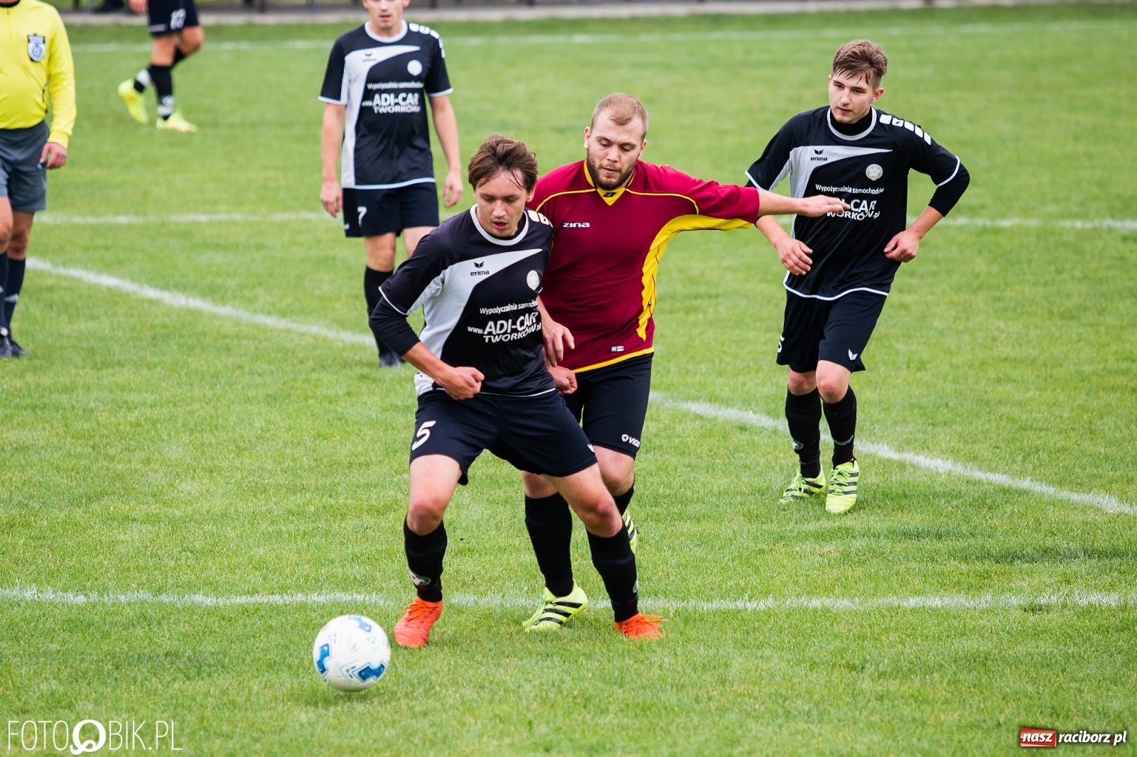 Zdjęcie w galerii na portalu naszraciborz.pl: C klasowe derby gminy dla rezerw Tworkowa [FOTO] wiadomości z regionu