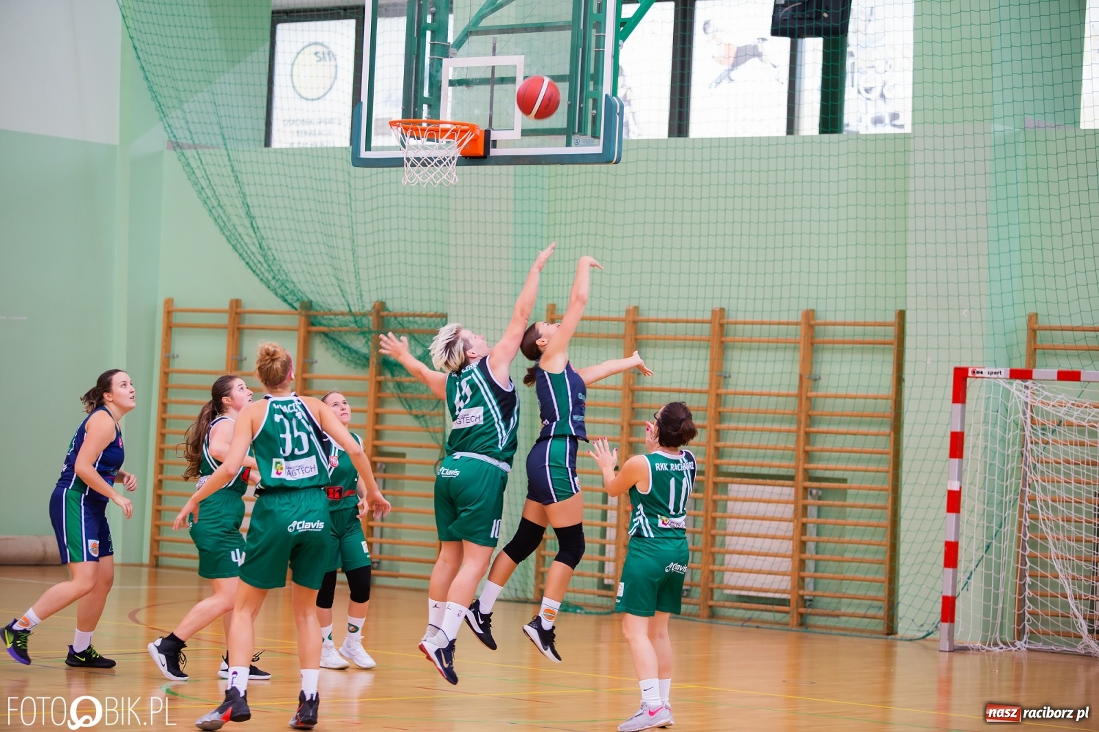 Zdjęcie w galerii na portalu naszraciborz.pl: RKK nie sprostał wodzisławskiej Olimpii [FOTO] wiadomości z regionu