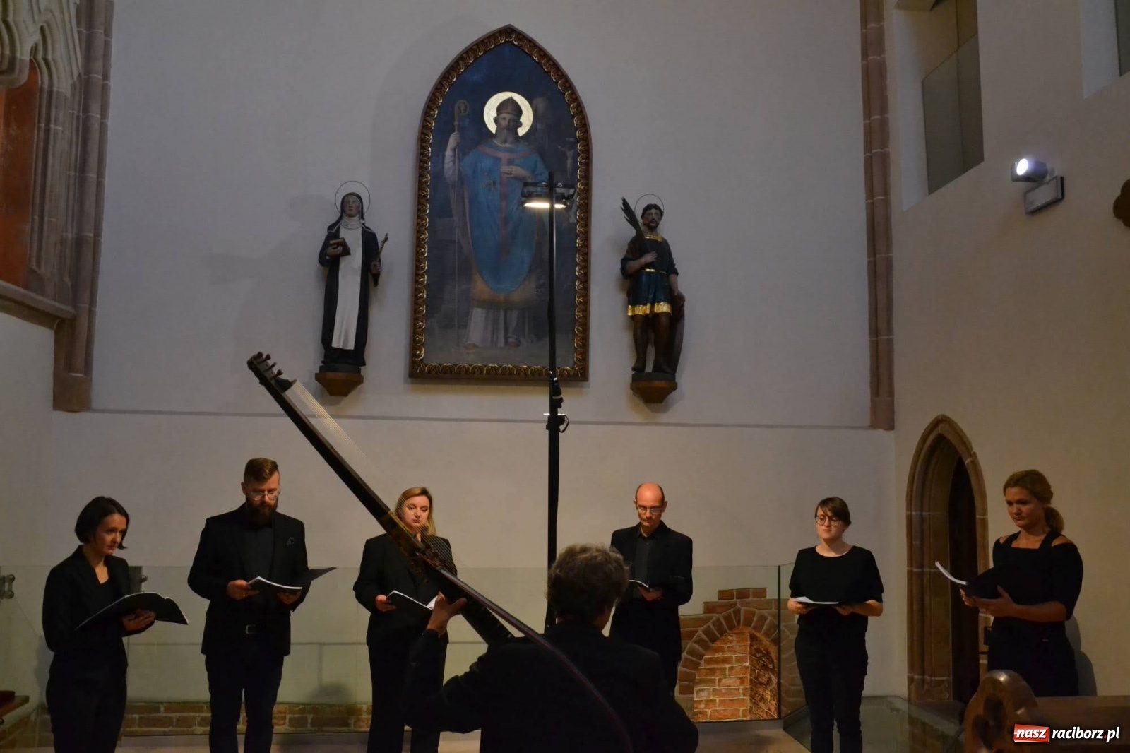 Zdjęcie w galerii na portalu naszraciborz.pl: Terra Incognita - Capella Cracoviensis wystąpiła w kaplicy zamkowej wiadomości z regionu