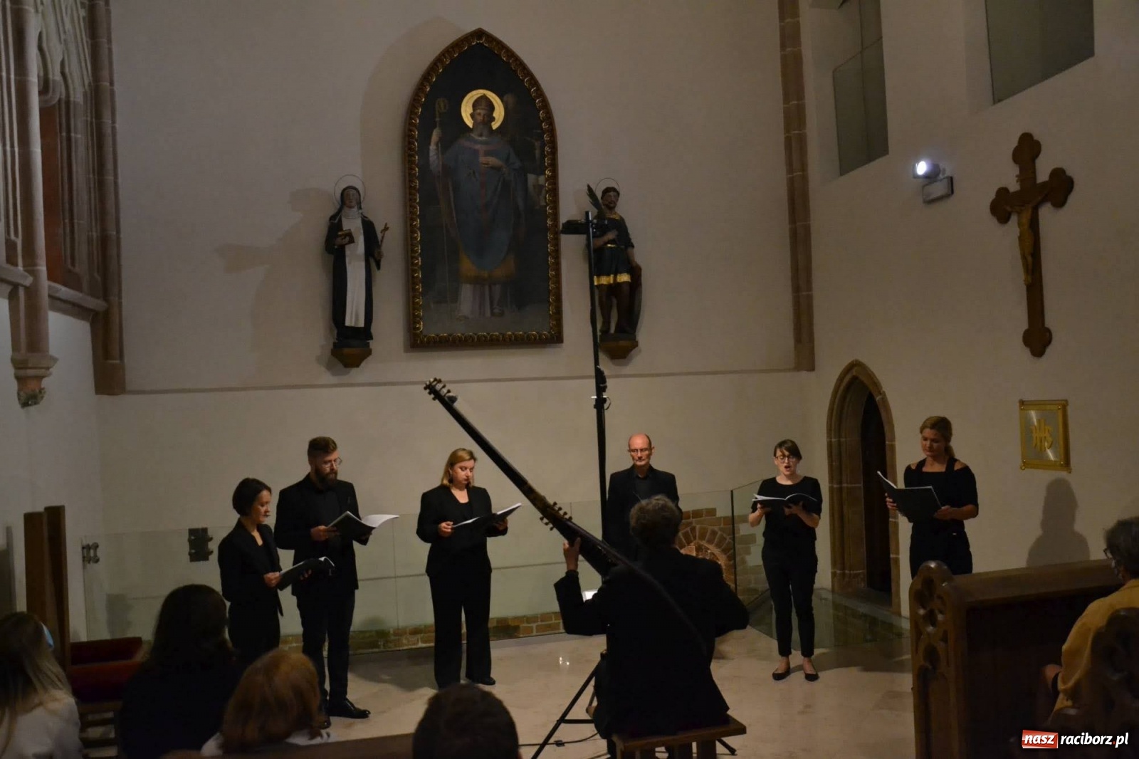 Zdjęcie w galerii na portalu naszraciborz.pl: Terra Incognita - Capella Cracoviensis wystąpiła w kaplicy zamkowej wiadomości z regionu