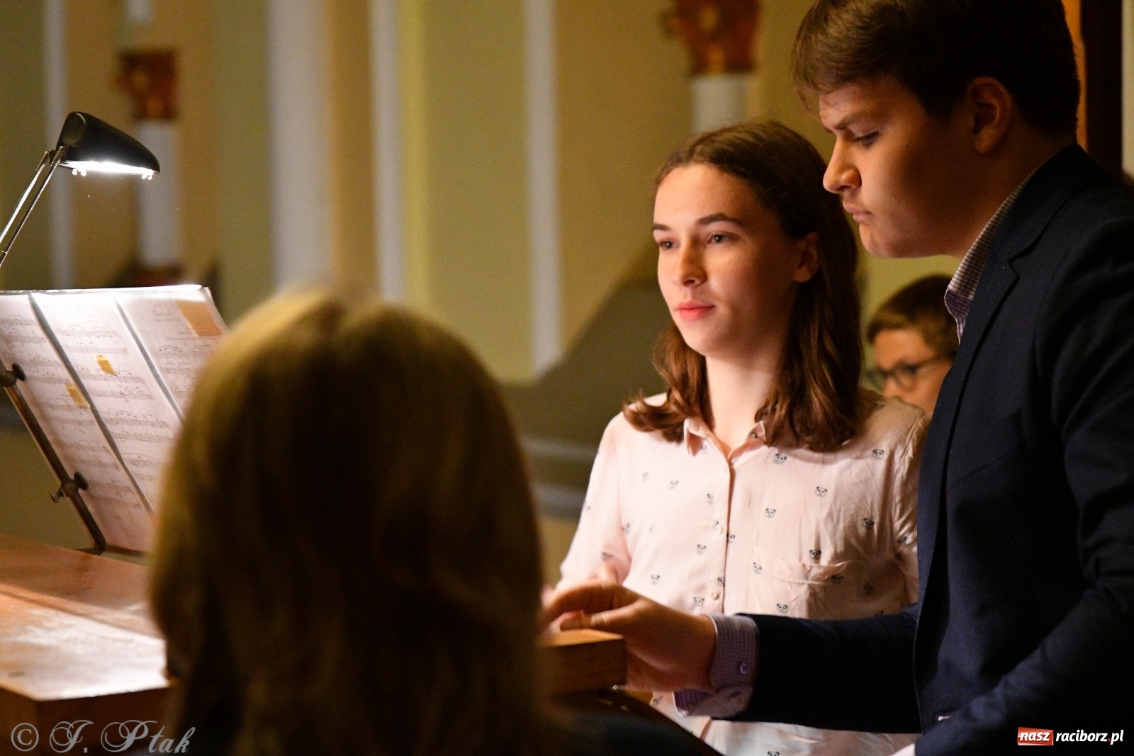 Zdjęcie w galerii na portalu naszraciborz.pl: Muzyka organowa wypełniła kościół św. Jana Chrzciciela na Ostrogu wiadomości z regionu