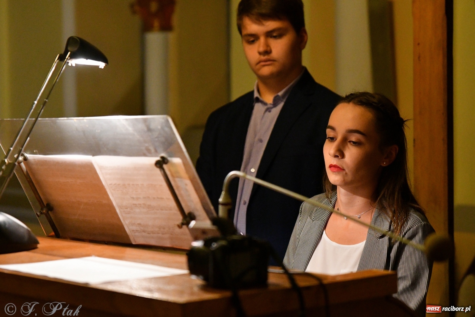 Zdjęcie w galerii na portalu naszraciborz.pl: Muzyka organowa wypełniła kościół św. Jana Chrzciciela na Ostrogu wiadomości z regionu