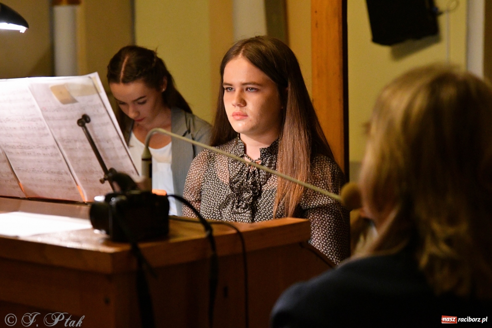 Zdjęcie w galerii na portalu naszraciborz.pl: Muzyka organowa wypełniła kościół św. Jana Chrzciciela na Ostrogu wiadomości z regionu