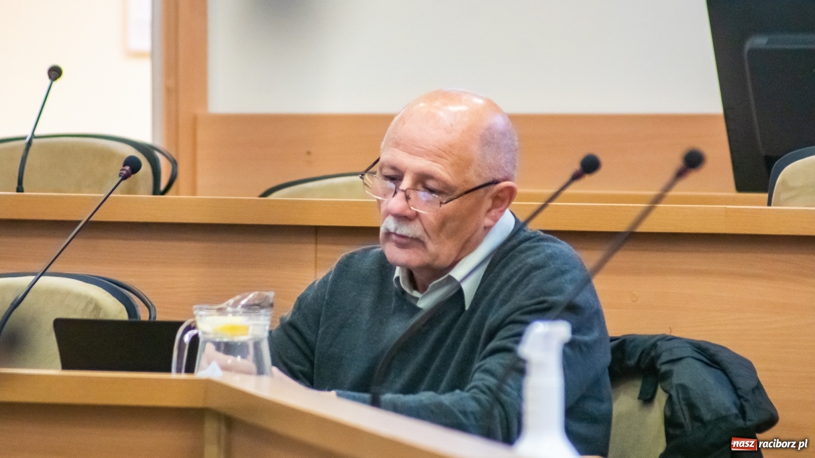 Zdjęcie w galerii na portalu naszraciborz.pl: Homilia o pasach, wymazywanie historii i szczury  wiadomości z regionu