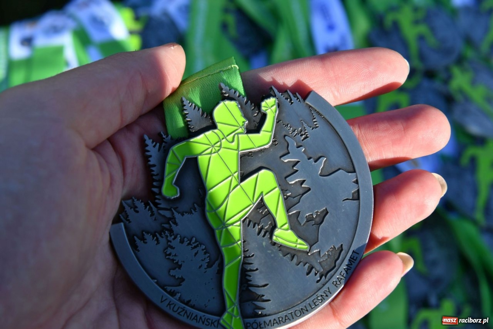 Zdjęcie w galerii na portalu naszraciborz.pl: V Kuźniański Półmaraton Leśny Rafamet przeszedł do historii wiadomości z regionu