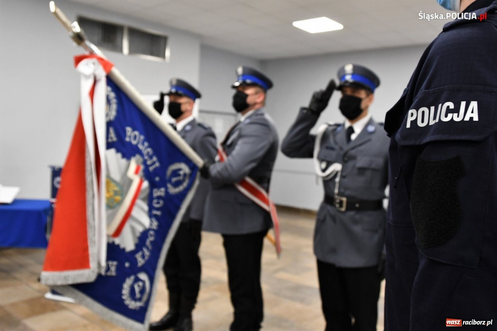 Zdjęcie w galerii na portalu naszraciborz.pl: Nowi policjanci śląskiego garnizonu złożyli ślubowanie wiadomości z regionu