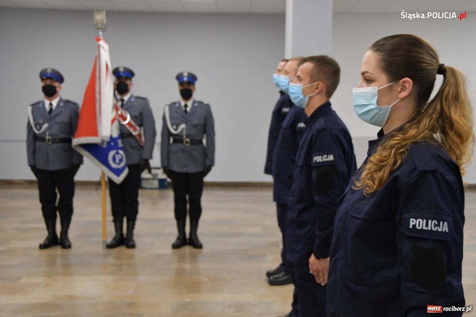 Zdjęcie w galerii na portalu naszraciborz.pl: Nowi policjanci śląskiego garnizonu złożyli ślubowanie wiadomości z regionu