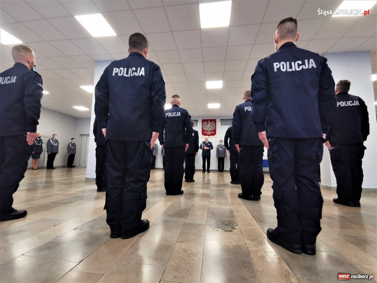 Zdjęcie w galerii na portalu naszraciborz.pl: Nowi policjanci śląskiego garnizonu złożyli ślubowanie wiadomości z regionu