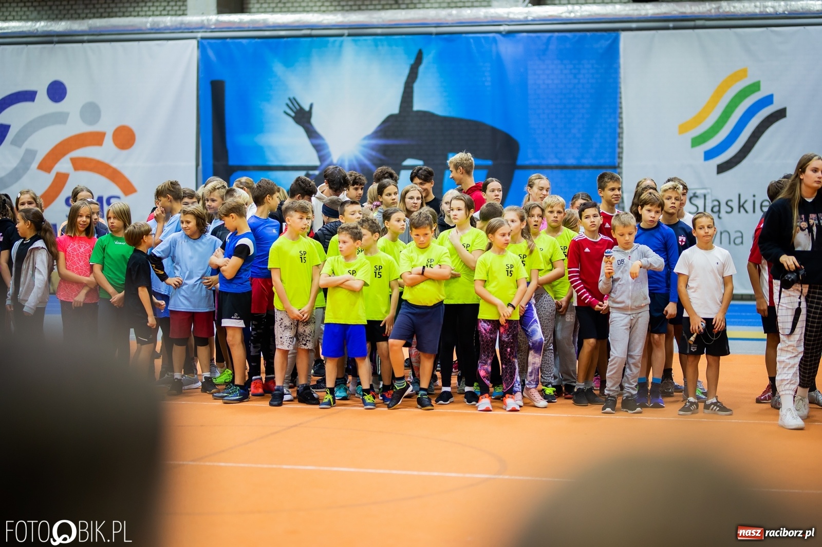 Zdjęcie w galerii na portalu naszraciborz.pl: Mały Memoriał Lekkoatletyczny im. Janusza Kusocińskiego w ZSOMS wiadomości z regionu