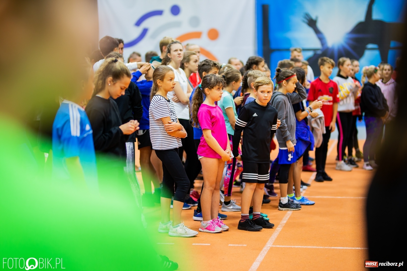 Zdjęcie w galerii na portalu naszraciborz.pl: Mały Memoriał Lekkoatletyczny im. Janusza Kusocińskiego w ZSOMS wiadomości z regionu