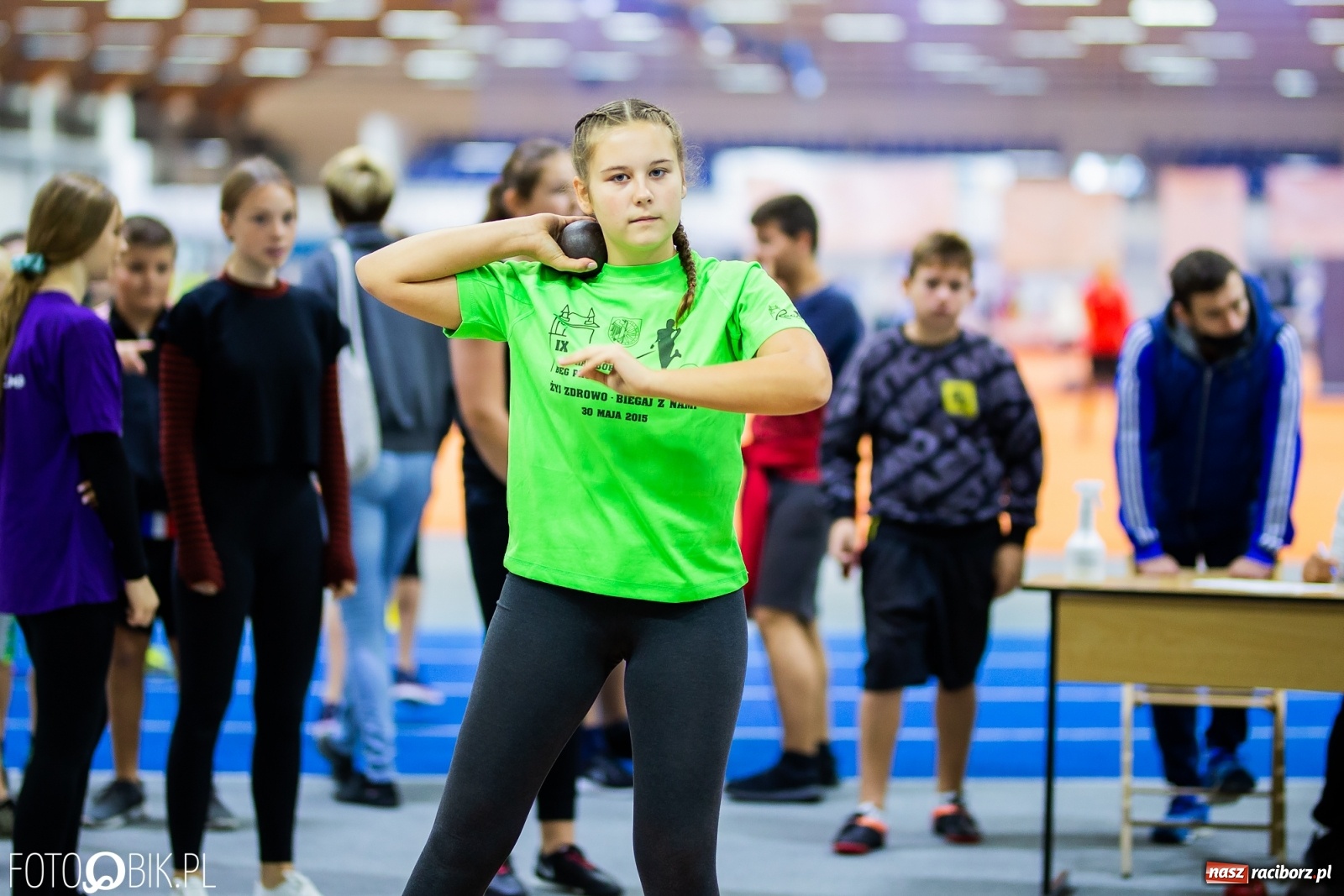 Zdjęcie w galerii na portalu naszraciborz.pl: Mały Memoriał Lekkoatletyczny im. Janusza Kusocińskiego w ZSOMS wiadomości z regionu