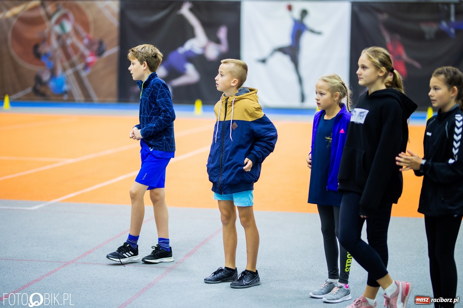 Zdjęcie w galerii na portalu naszraciborz.pl: Mały Memoriał Lekkoatletyczny im. Janusza Kusocińskiego w ZSOMS wiadomości z regionu