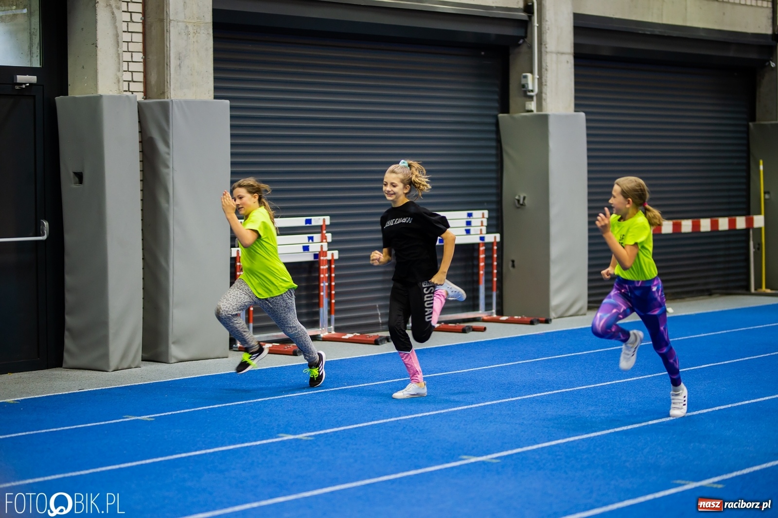 Zdjęcie w galerii na portalu naszraciborz.pl: Mały Memoriał Lekkoatletyczny im. Janusza Kusocińskiego w ZSOMS wiadomości z regionu