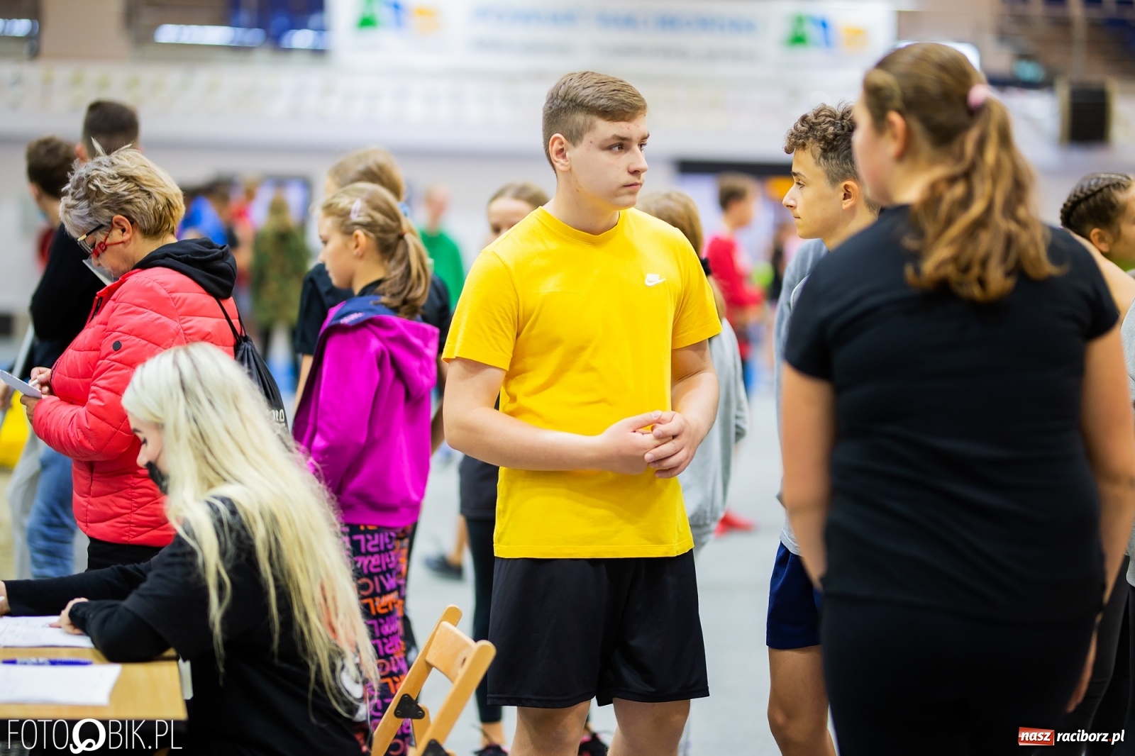 Zdjęcie w galerii na portalu naszraciborz.pl: Mały Memoriał Lekkoatletyczny im. Janusza Kusocińskiego w ZSOMS wiadomości z regionu