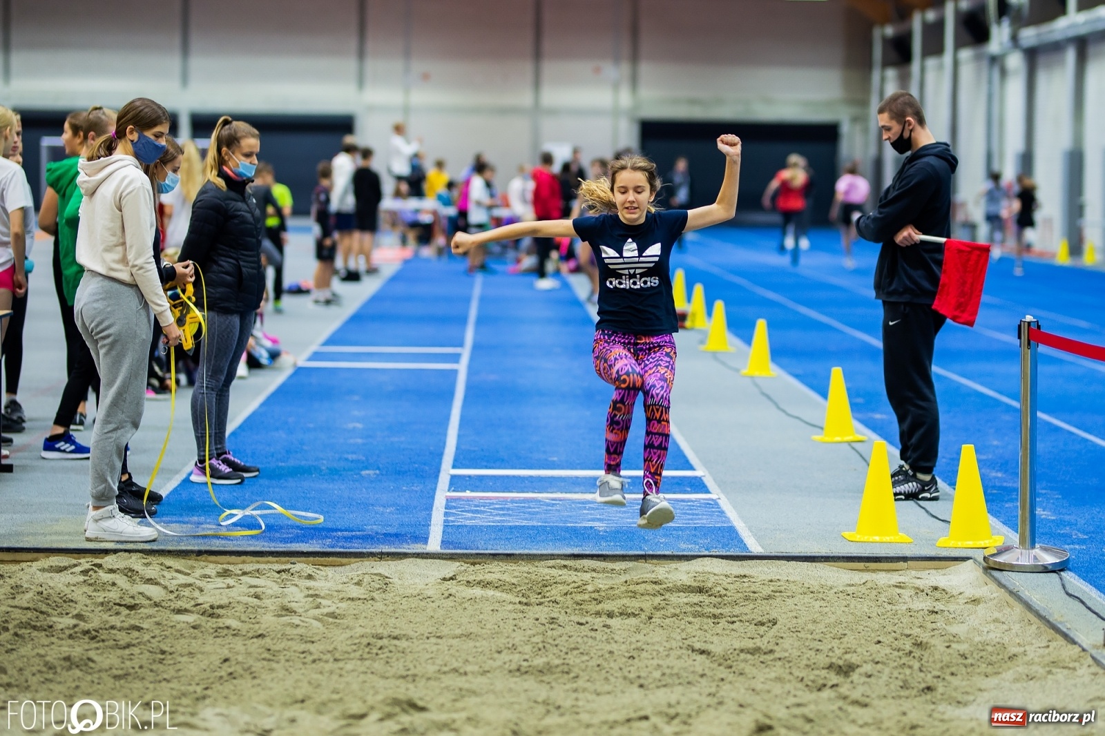 Zdjęcie w galerii na portalu naszraciborz.pl: Mały Memoriał Lekkoatletyczny im. Janusza Kusocińskiego w ZSOMS wiadomości z regionu