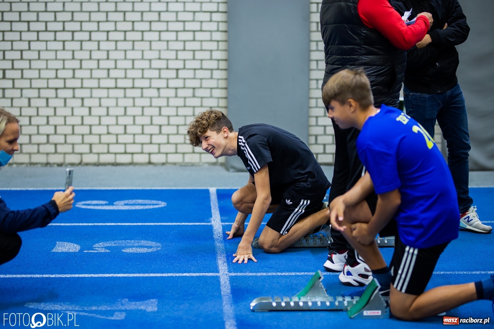 Zdjęcie w galerii na portalu naszraciborz.pl: Mały Memoriał Lekkoatletyczny im. Janusza Kusocińskiego w ZSOMS wiadomości z regionu