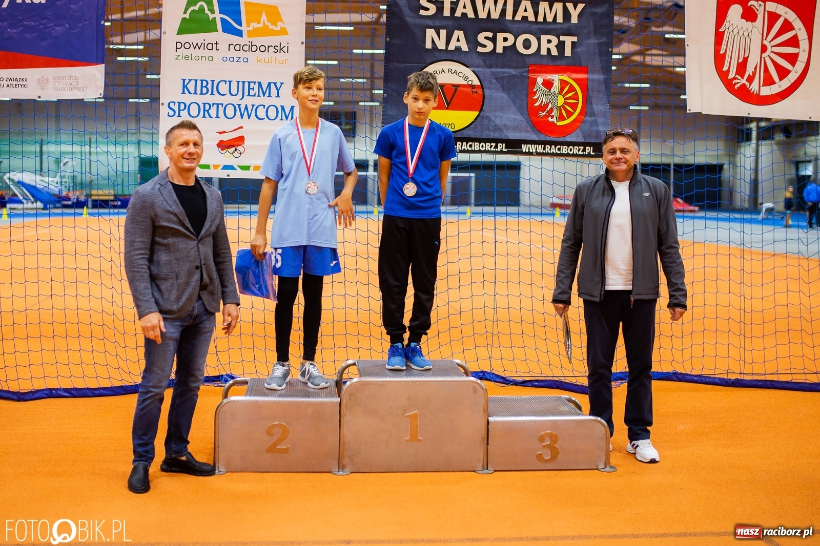 Zdjęcie w galerii na portalu naszraciborz.pl: Mały Memoriał Lekkoatletyczny im. Janusza Kusocińskiego w ZSOMS wiadomości z regionu