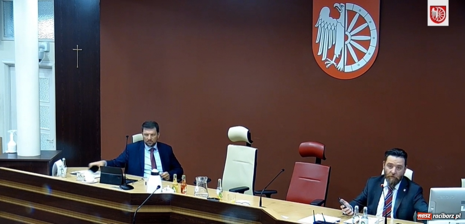 Zdjęcie w galerii na portalu naszraciborz.pl: Jest druga koncepcja lodowiska, tym razem pilotowana przez Michała Fitę [FOTO]  wiadomości z regionu