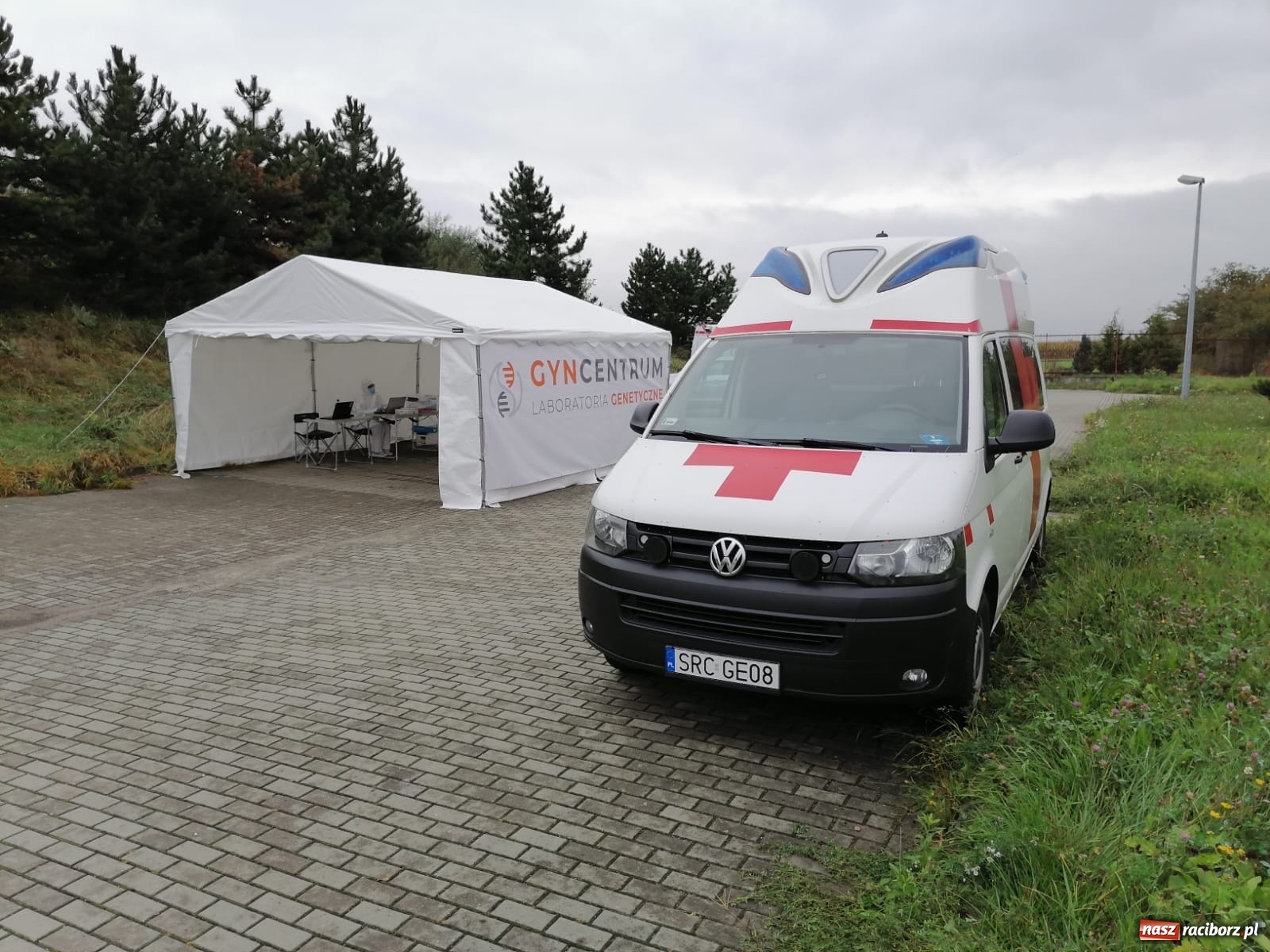 Zdjęcie w galerii na portalu naszraciborz.pl: Koronawirus. W Raciborzu i Kuźni Raciborskiej działają już punkty DRIVE THRU  wiadomości z regionu