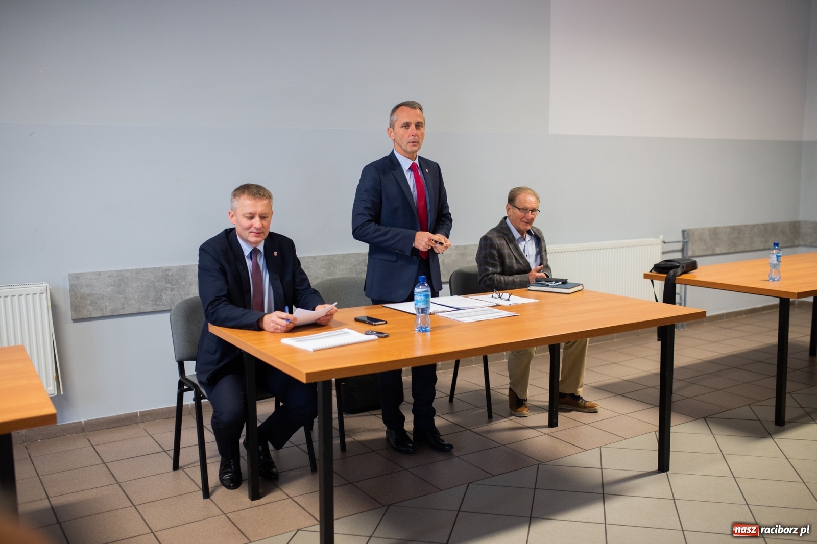 Zdjęcie w galerii na portalu naszraciborz.pl: Prezydent w Brzeziu. Problemy zgłaszane przez mieszkańców  wiadomości z regionu