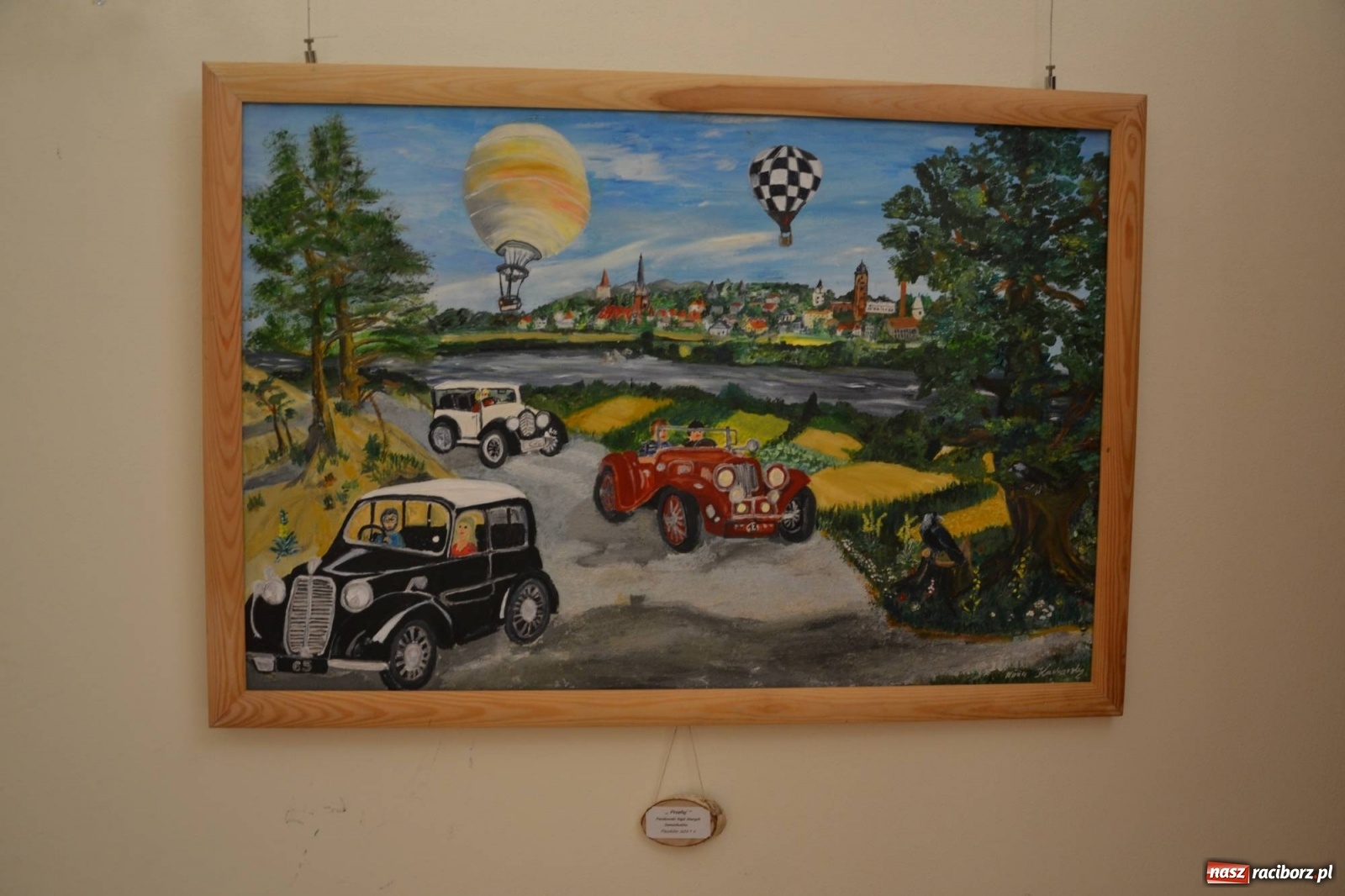 Zdjęcie w galerii na portalu naszraciborz.pl: Poza horyzontem - wernisaż malarstwa Marii Kucharskiej na zamku  wiadomości z regionu