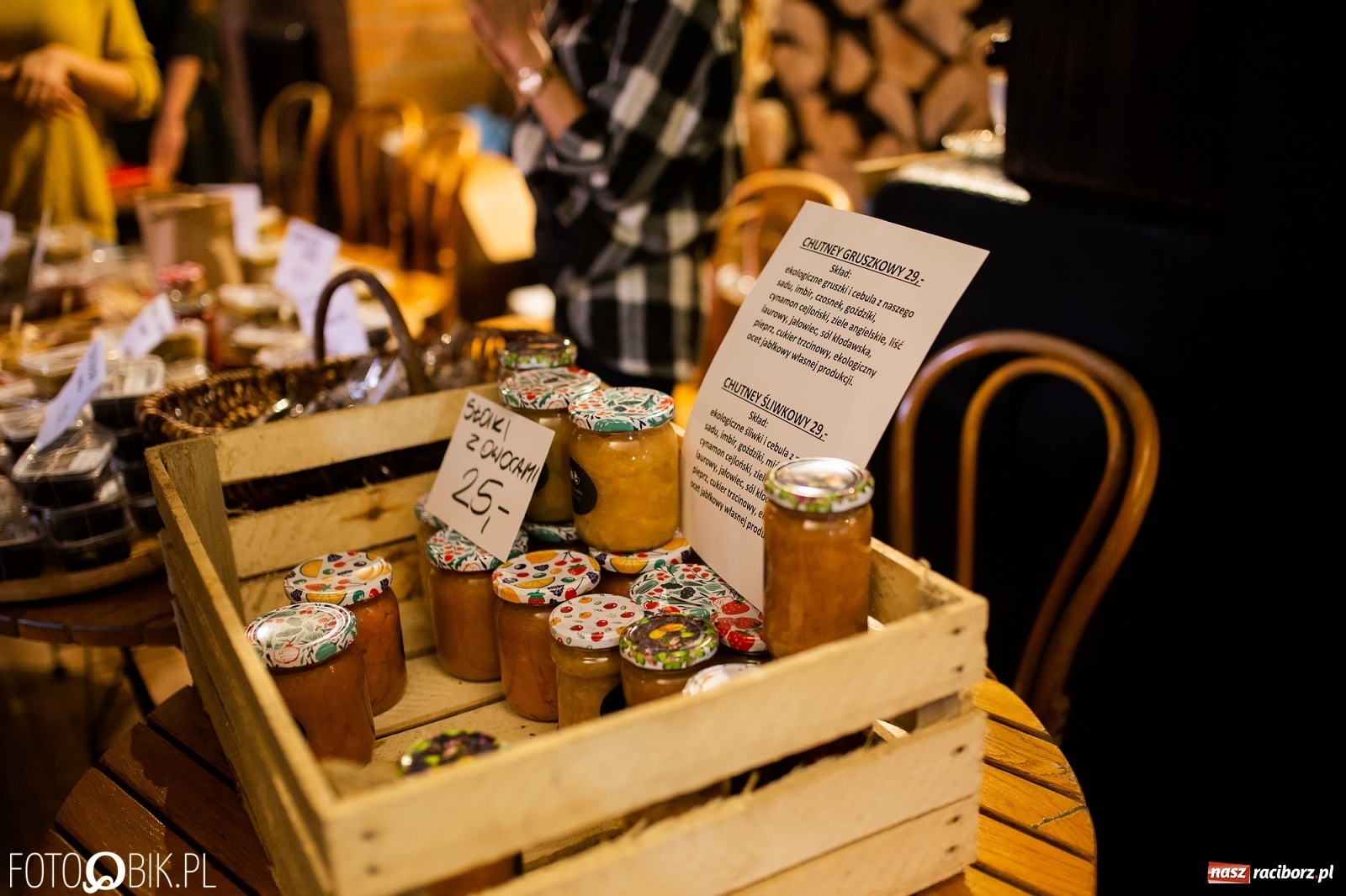 Zdjęcie w galerii na portalu naszraciborz.pl: BioBazar na Przystanku Kulturalnym Koniec Świata wiadomości z regionu