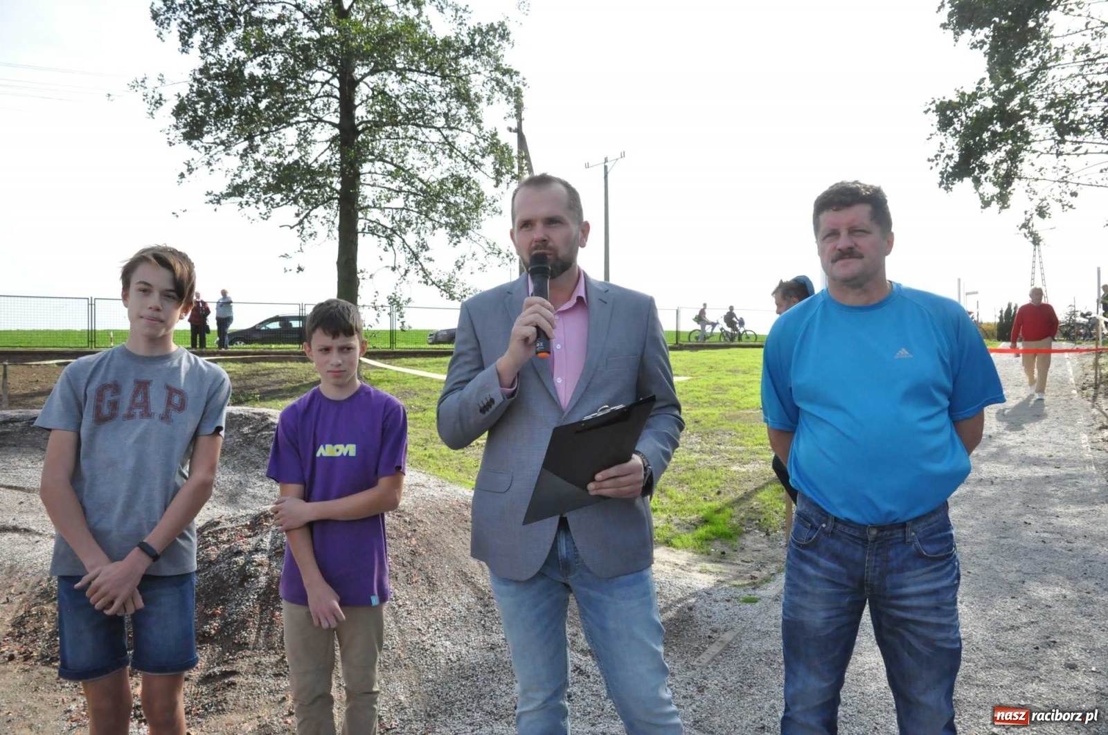 Zdjęcie w galerii na portalu naszraciborz.pl: W Krzanowicach otwarto skatepark i pumptrack [FOTO, WIDEO]  wiadomości z regionu