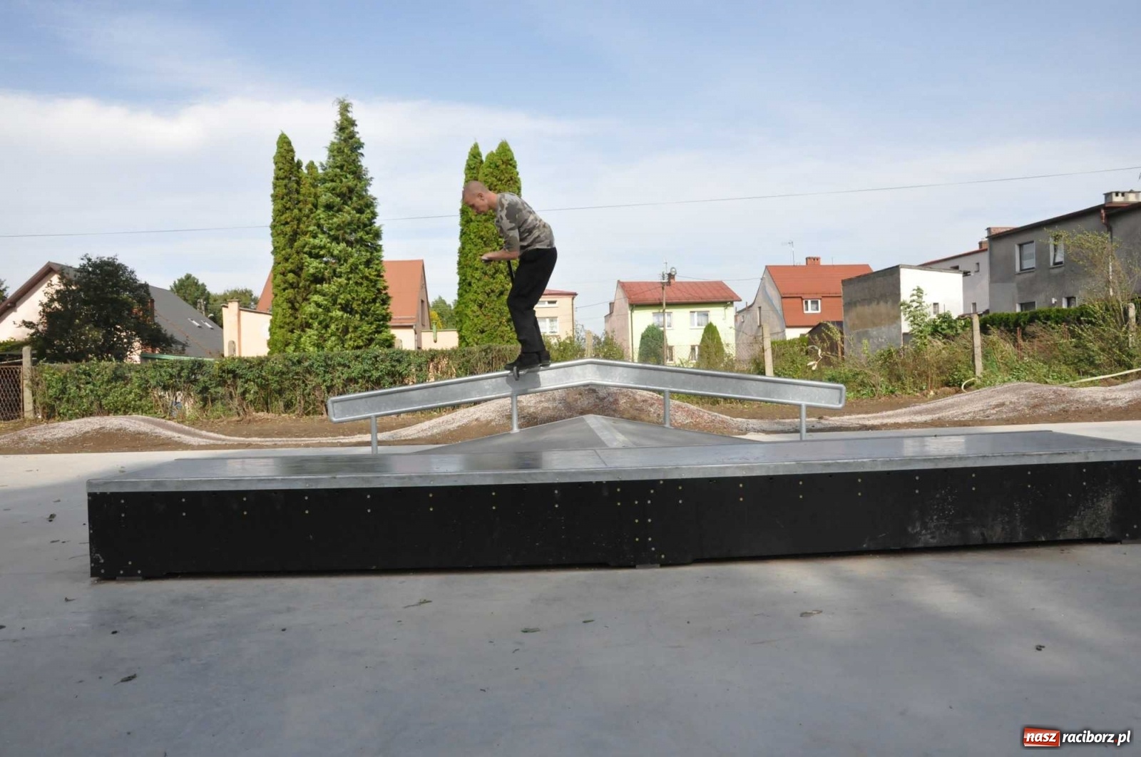 Zdjęcie w galerii na portalu naszraciborz.pl: W Krzanowicach otwarto skatepark i pumptrack [FOTO, WIDEO]  wiadomości z regionu