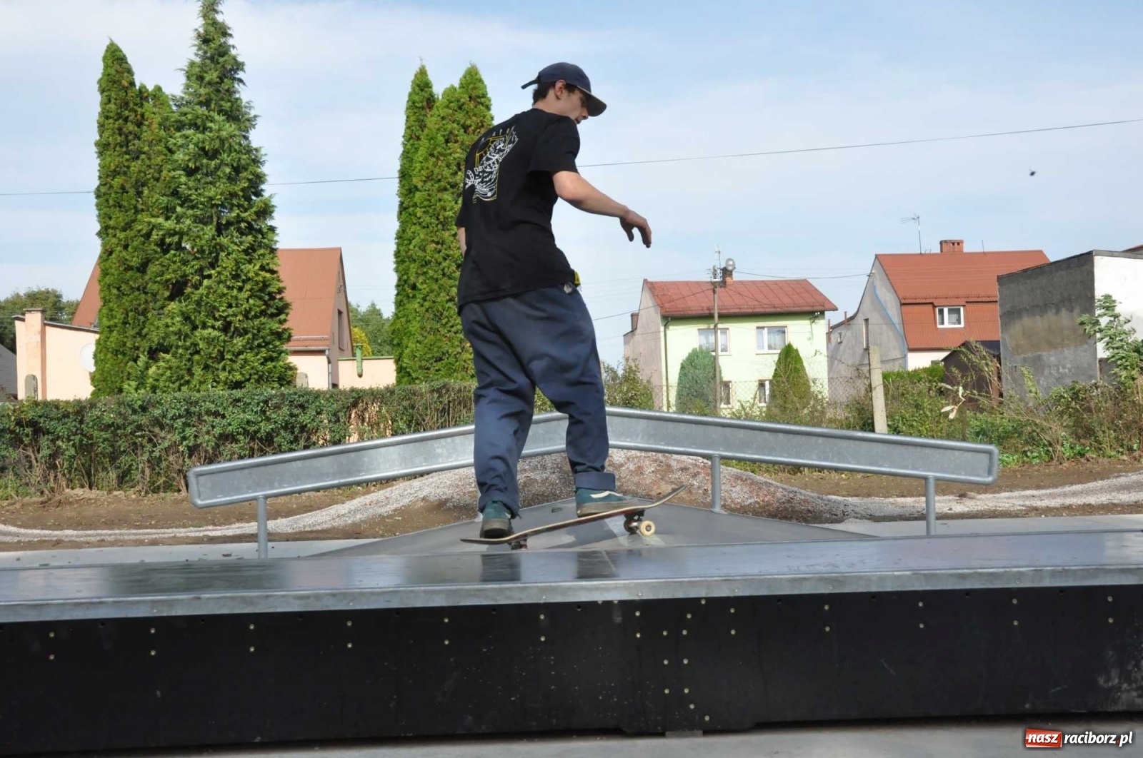 Zdjęcie w galerii na portalu naszraciborz.pl: W Krzanowicach otwarto skatepark i pumptrack [FOTO, WIDEO]  wiadomości z regionu