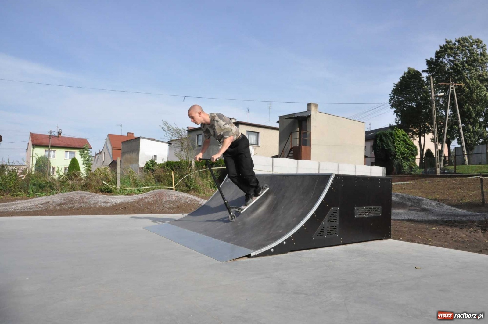 Zdjęcie w galerii na portalu naszraciborz.pl: W Krzanowicach otwarto skatepark i pumptrack [FOTO, WIDEO]  wiadomości z regionu