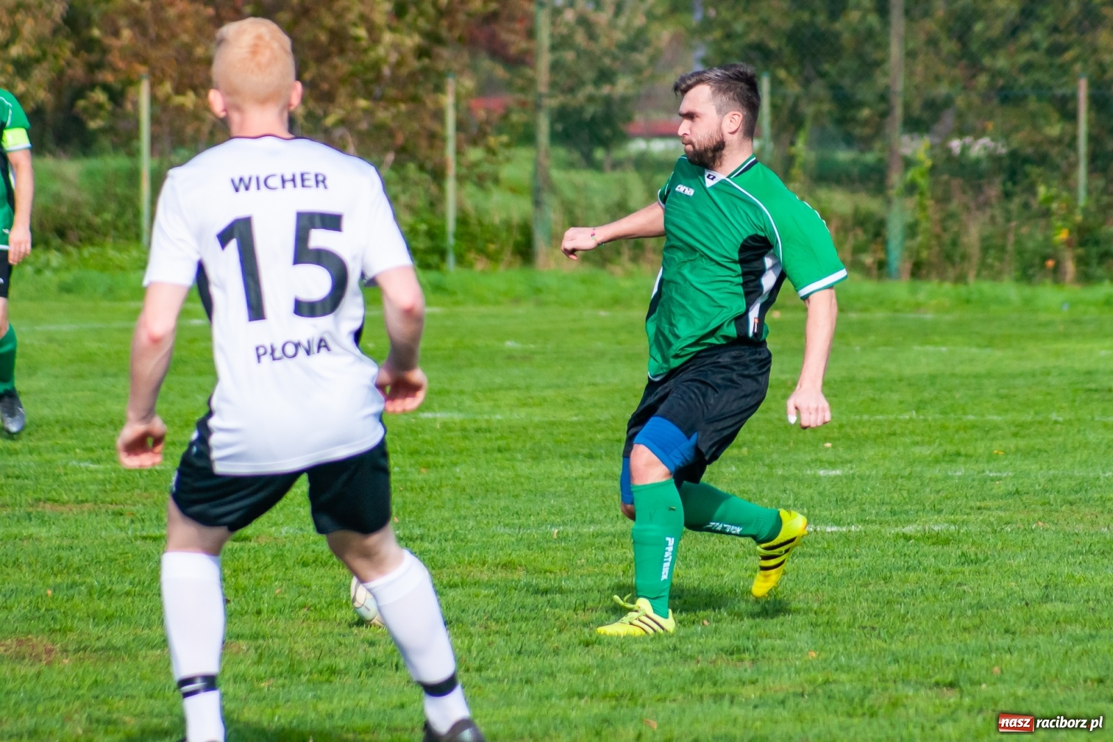 Zdjęcie w galerii na portalu naszraciborz.pl: Męczące derby na Płoni. Wicher nie sprostał Ocicom [FOTO i WIDEO] wiadomości z regionu