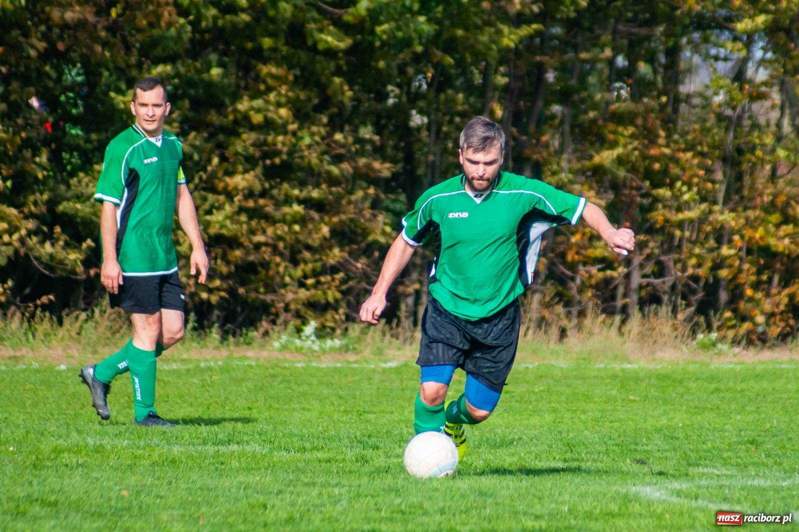 Zdjęcie w galerii na portalu naszraciborz.pl: Męczące derby na Płoni. Wicher nie sprostał Ocicom [FOTO i WIDEO] wiadomości z regionu