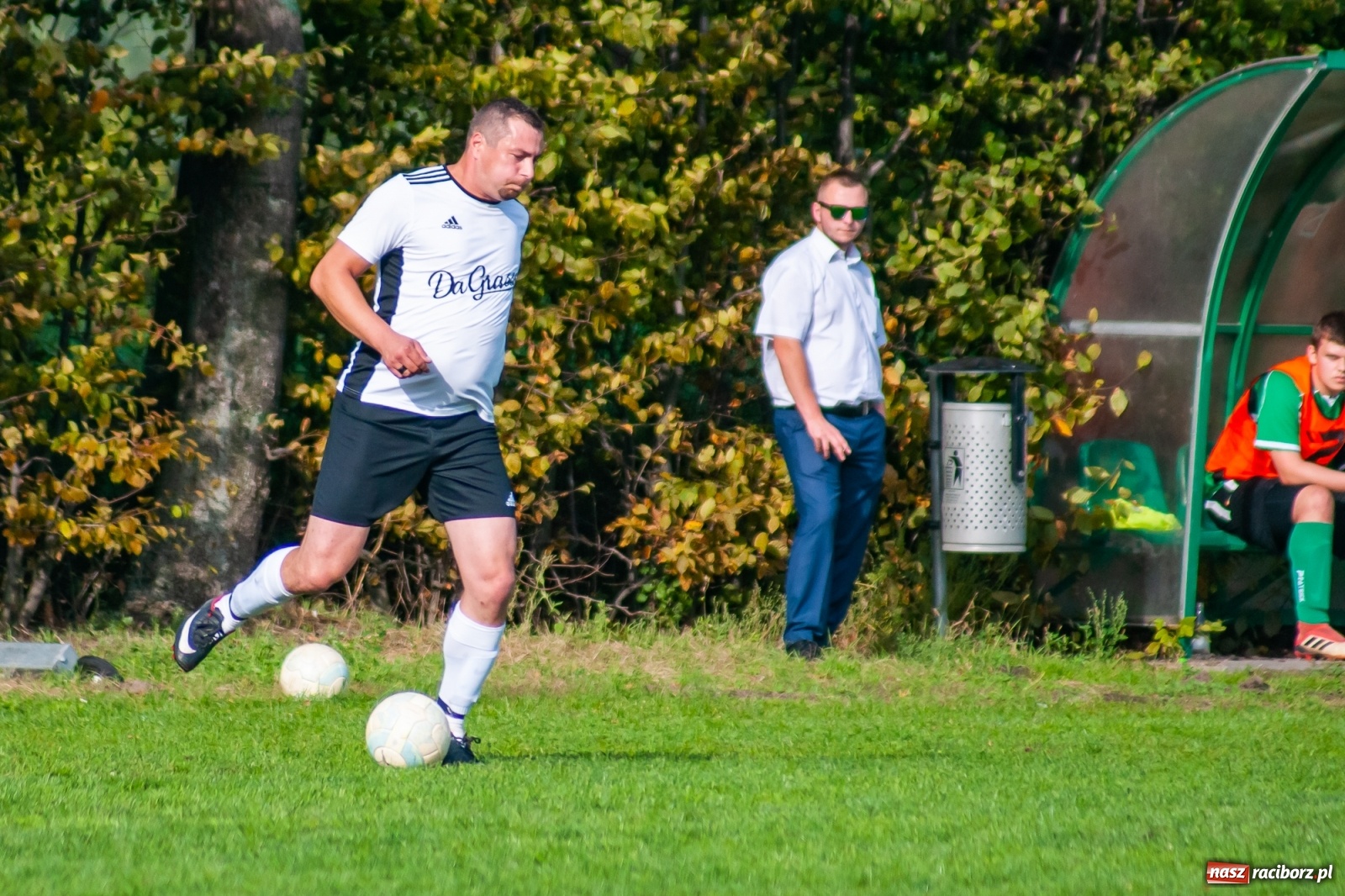 Zdjęcie w galerii na portalu naszraciborz.pl: Męczące derby na Płoni. Wicher nie sprostał Ocicom [FOTO i WIDEO] wiadomości z regionu