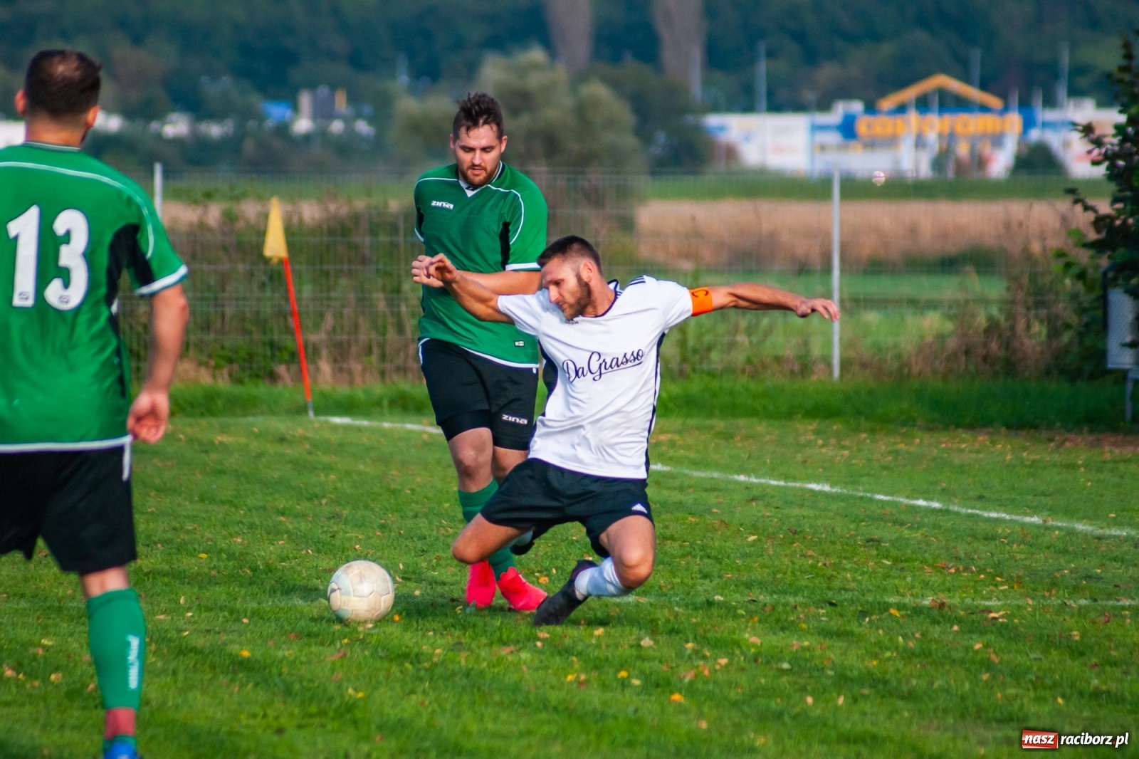 Zdjęcie w galerii na portalu naszraciborz.pl: Męczące derby na Płoni. Wicher nie sprostał Ocicom [FOTO i WIDEO] wiadomości z regionu