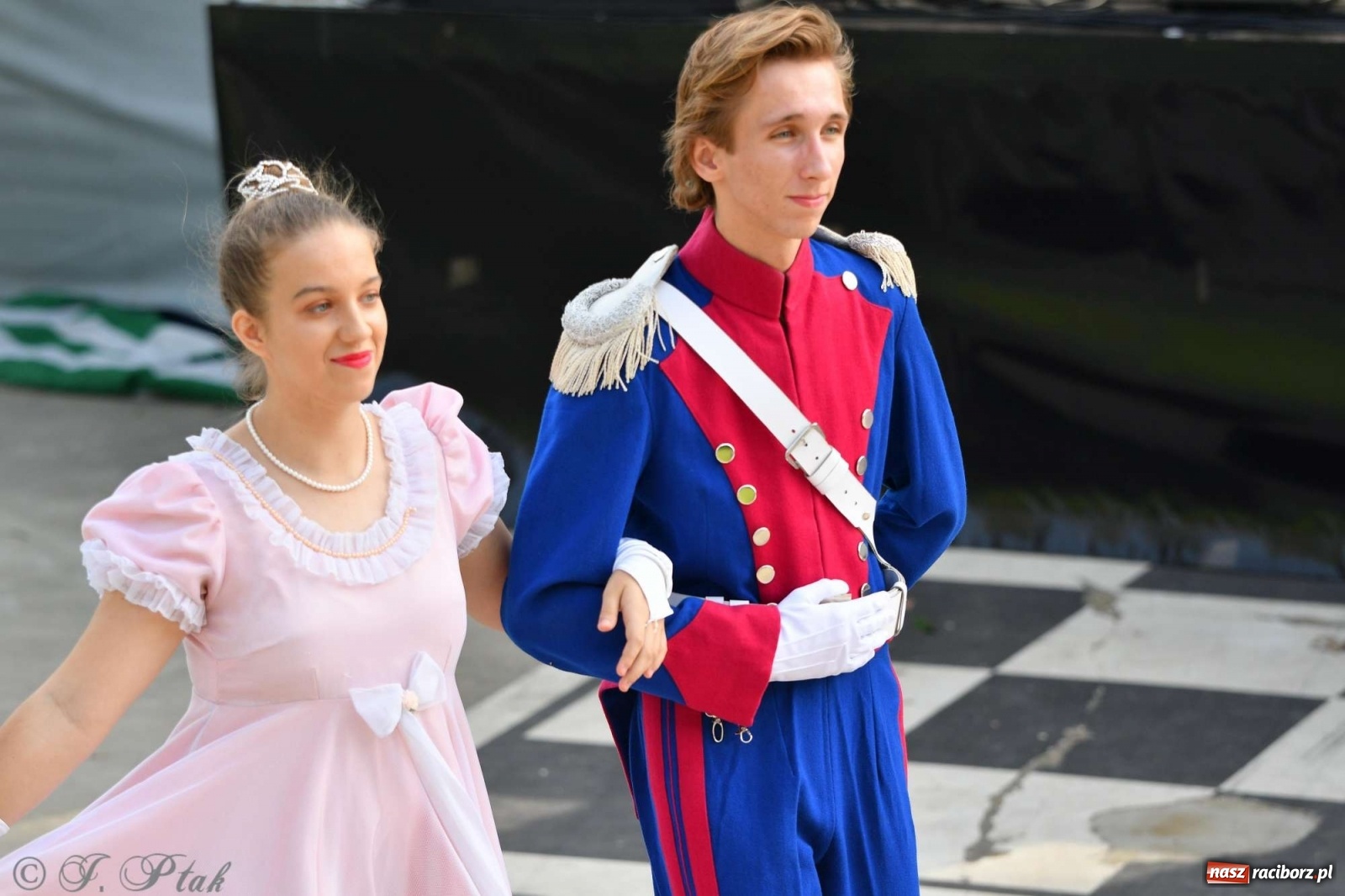 Zdjęcie w galerii na portalu naszraciborz.pl: Racibórz pożegnał na bulwarach lato [FOTO]  wiadomości z regionu