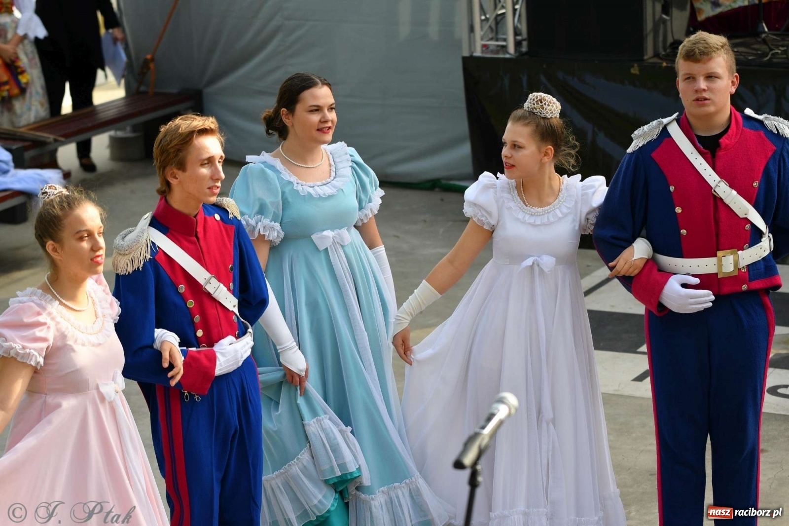 Zdjęcie w galerii na portalu naszraciborz.pl: Racibórz pożegnał na bulwarach lato [FOTO]  wiadomości z regionu