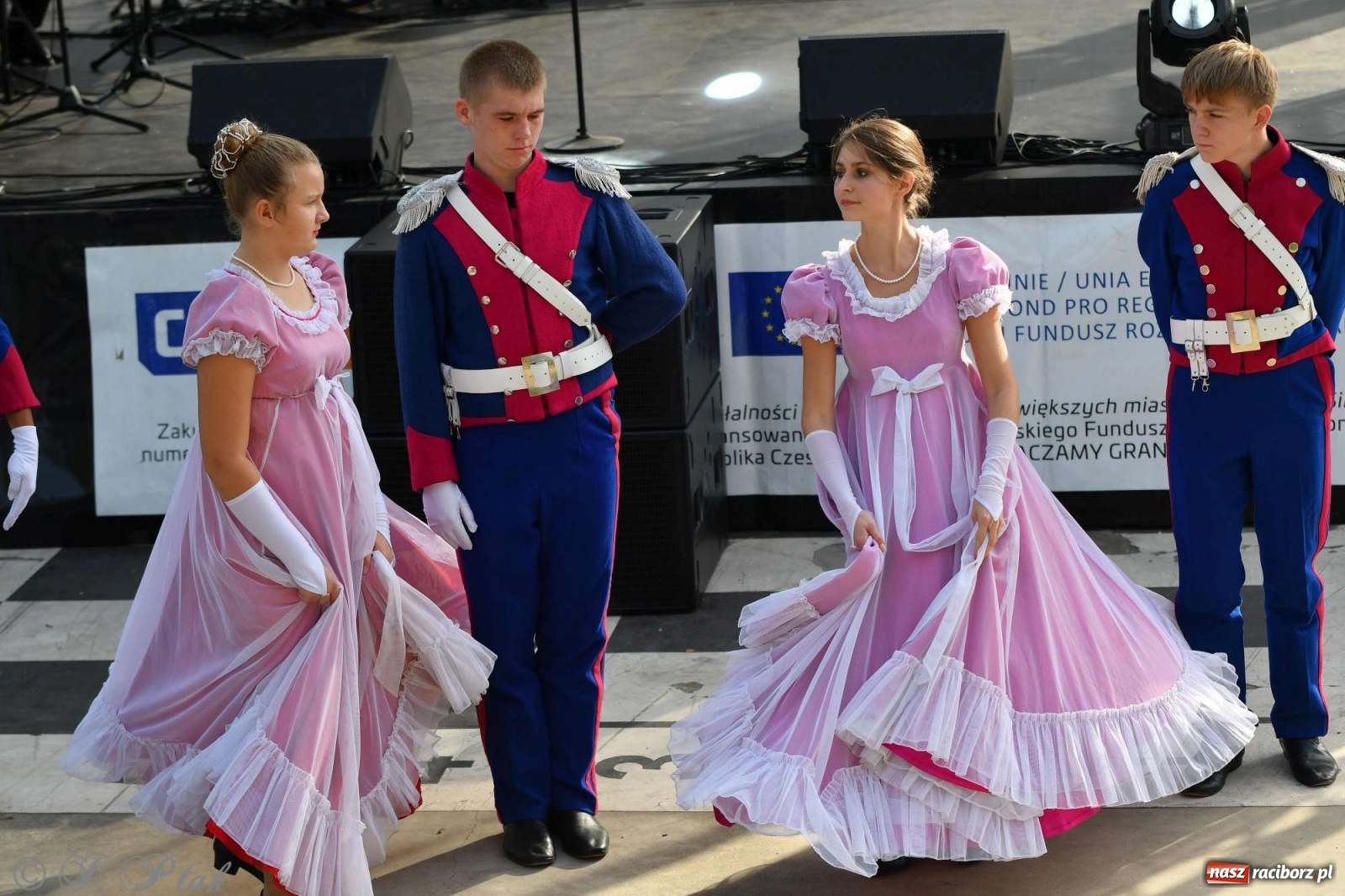 Zdjęcie w galerii na portalu naszraciborz.pl: Racibórz pożegnał na bulwarach lato [FOTO]  wiadomości z regionu