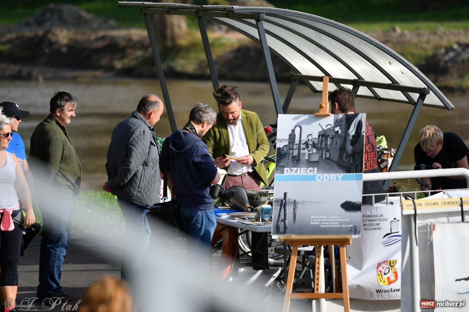 Zdjęcie w galerii na portalu naszraciborz.pl: Racibórz pożegnał na bulwarach lato [FOTO]  wiadomości z regionu