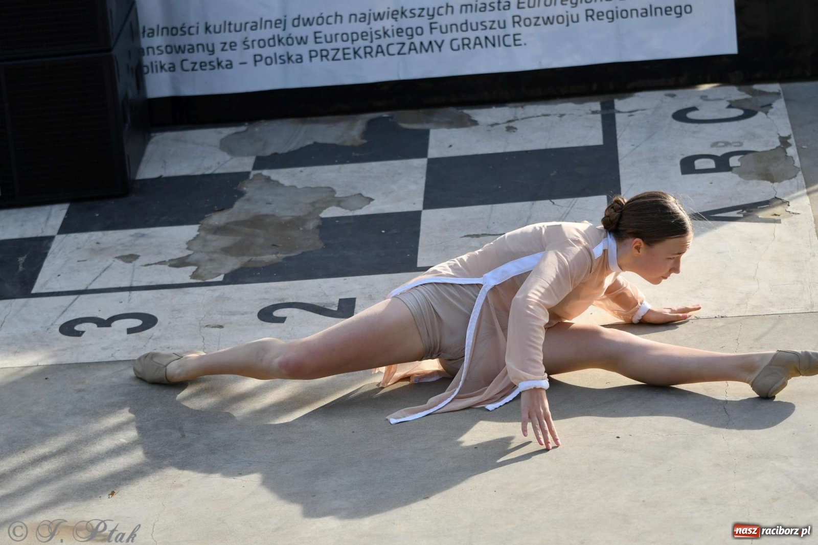 Zdjęcie w galerii na portalu naszraciborz.pl: Racibórz pożegnał na bulwarach lato [FOTO]  wiadomości z regionu