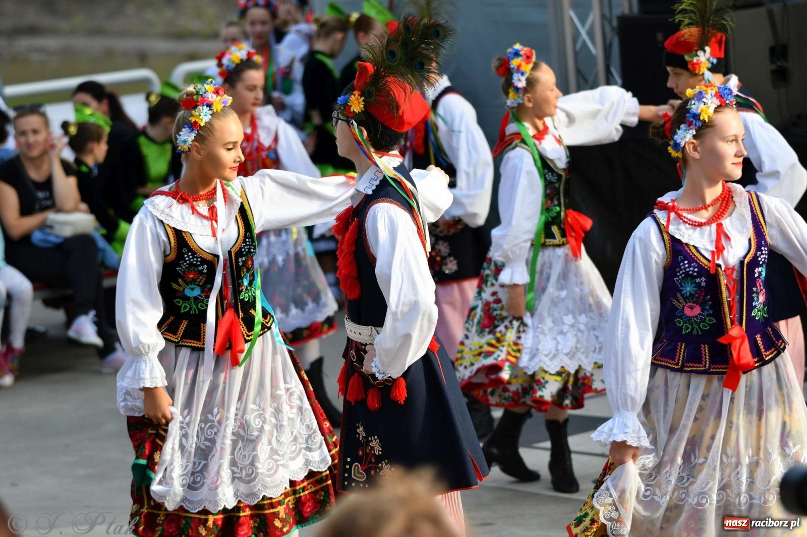 Zdjęcie w galerii na portalu naszraciborz.pl: Racibórz pożegnał na bulwarach lato [FOTO]  wiadomości z regionu